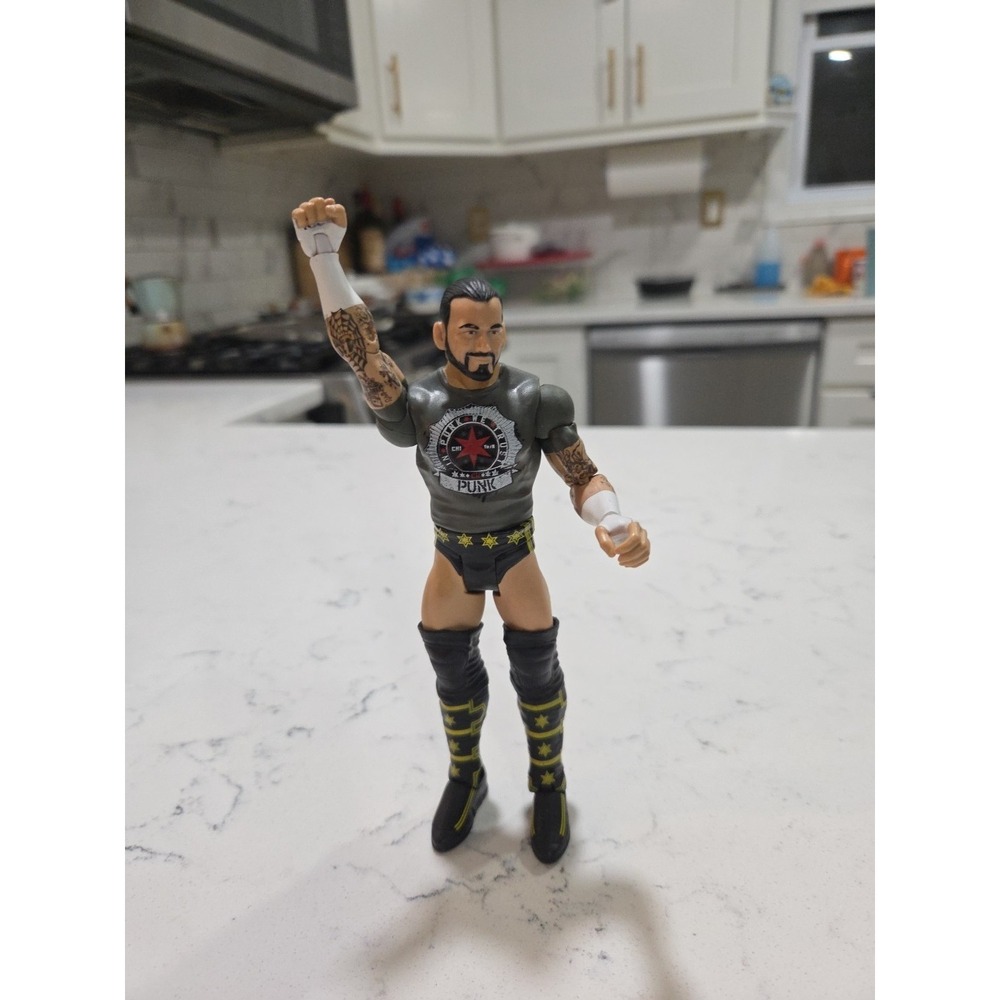 CM PUNK 2012 Wrestler‎ WWE Mattel Basic Superstar Entrances Wrestling Toy Figure